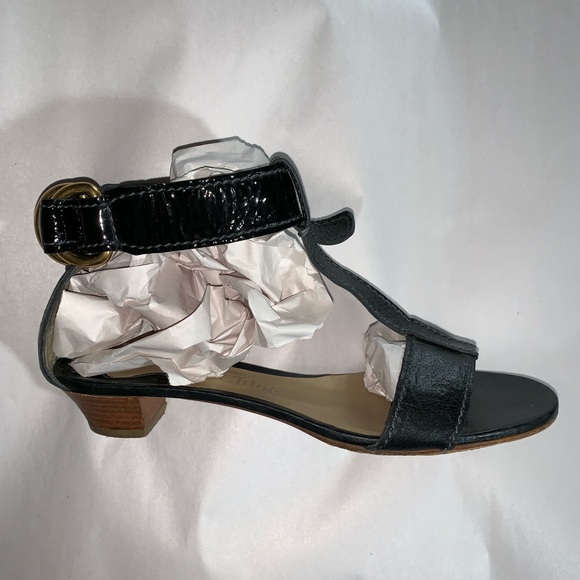 Chloe Shoes - pre-loved authentic CHLOÈ BLACK calfskin & patent